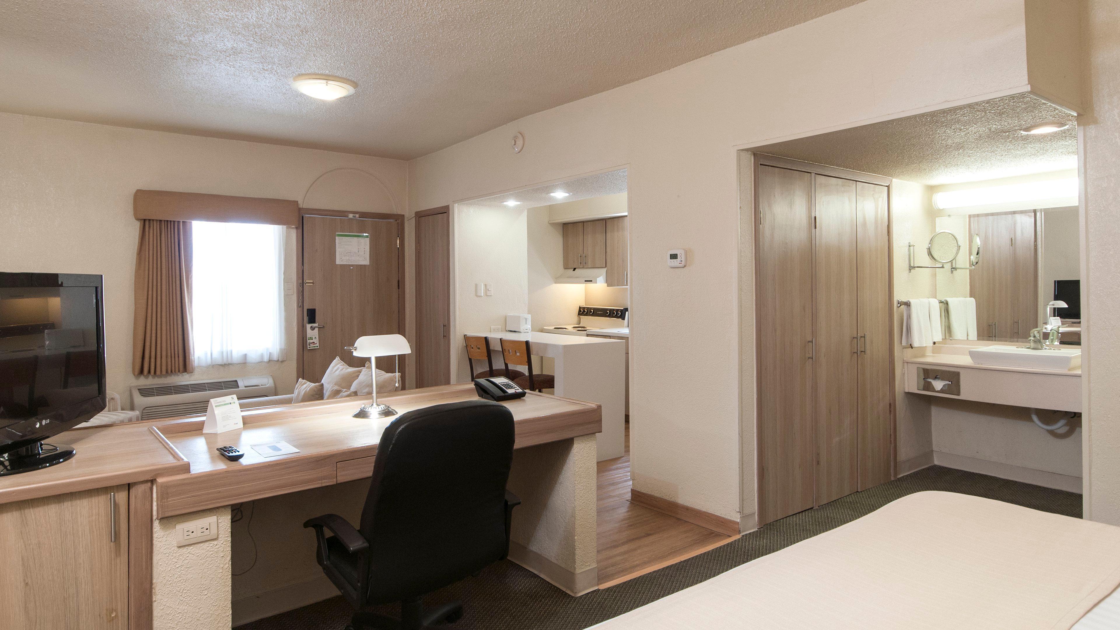 Holiday Inn Hotel & Suites Chihuahua By Ihg Buitenkant foto