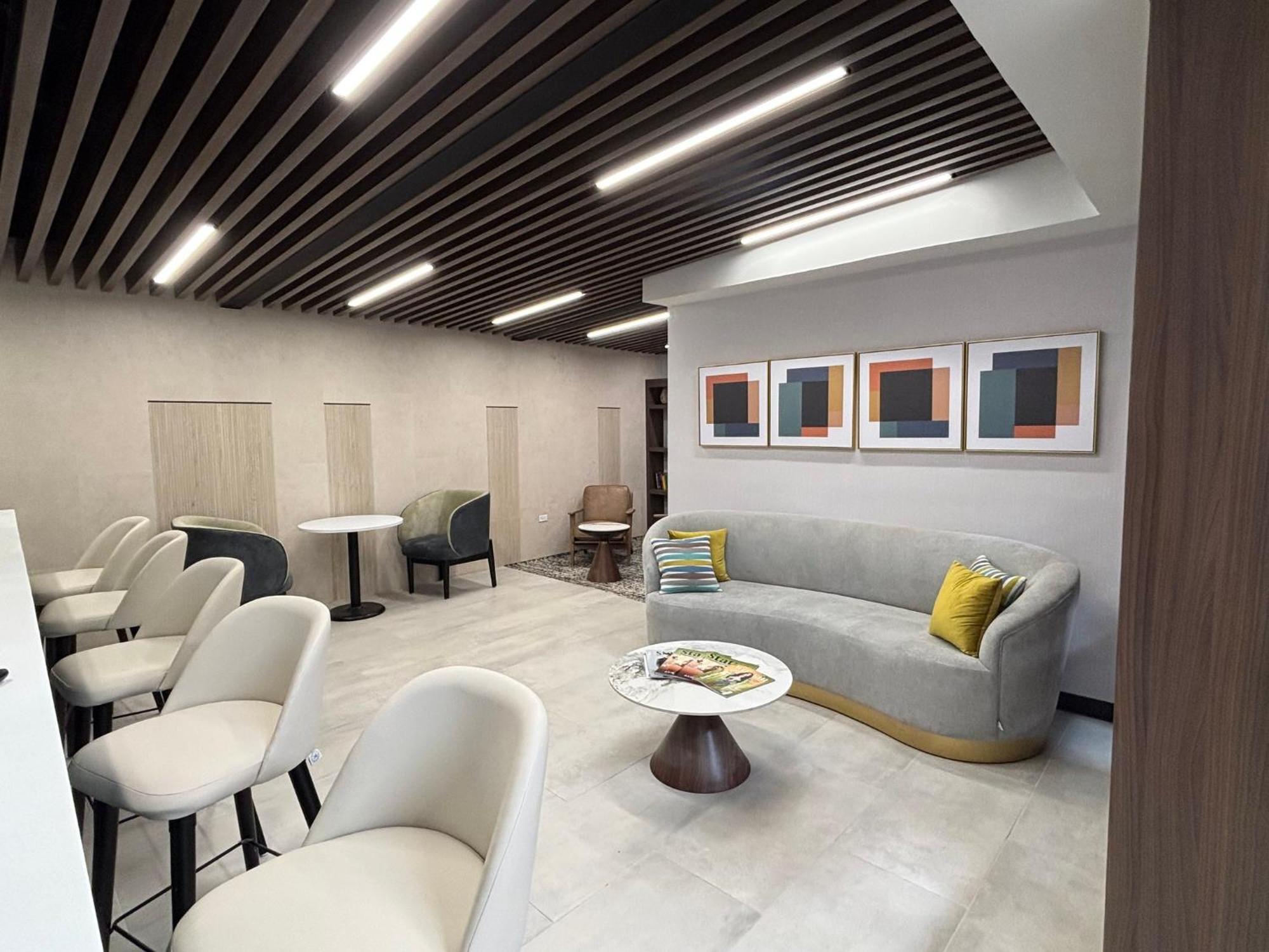 Holiday Inn Hotel & Suites Chihuahua By Ihg Buitenkant foto