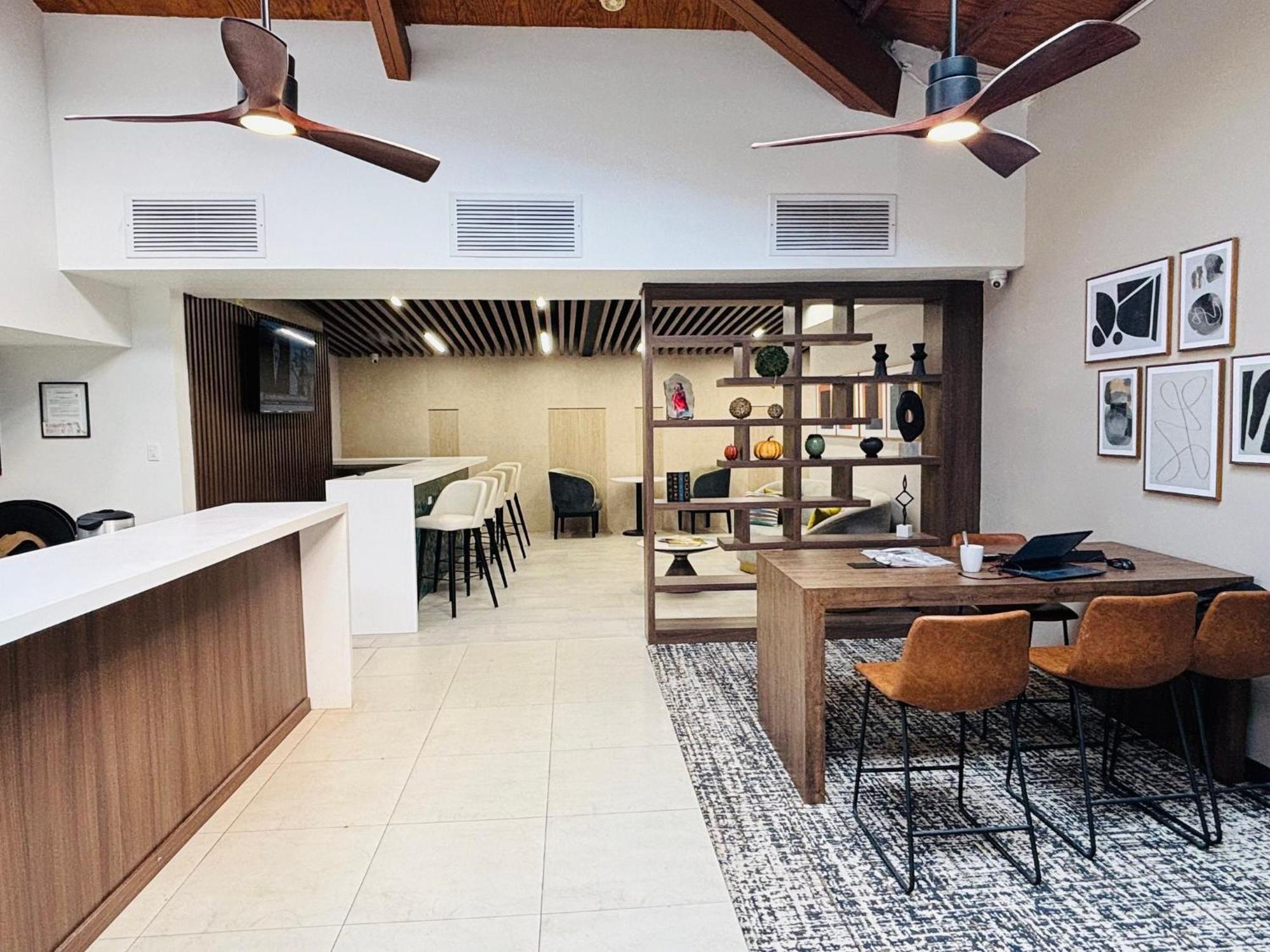 Holiday Inn Hotel & Suites Chihuahua By Ihg Buitenkant foto