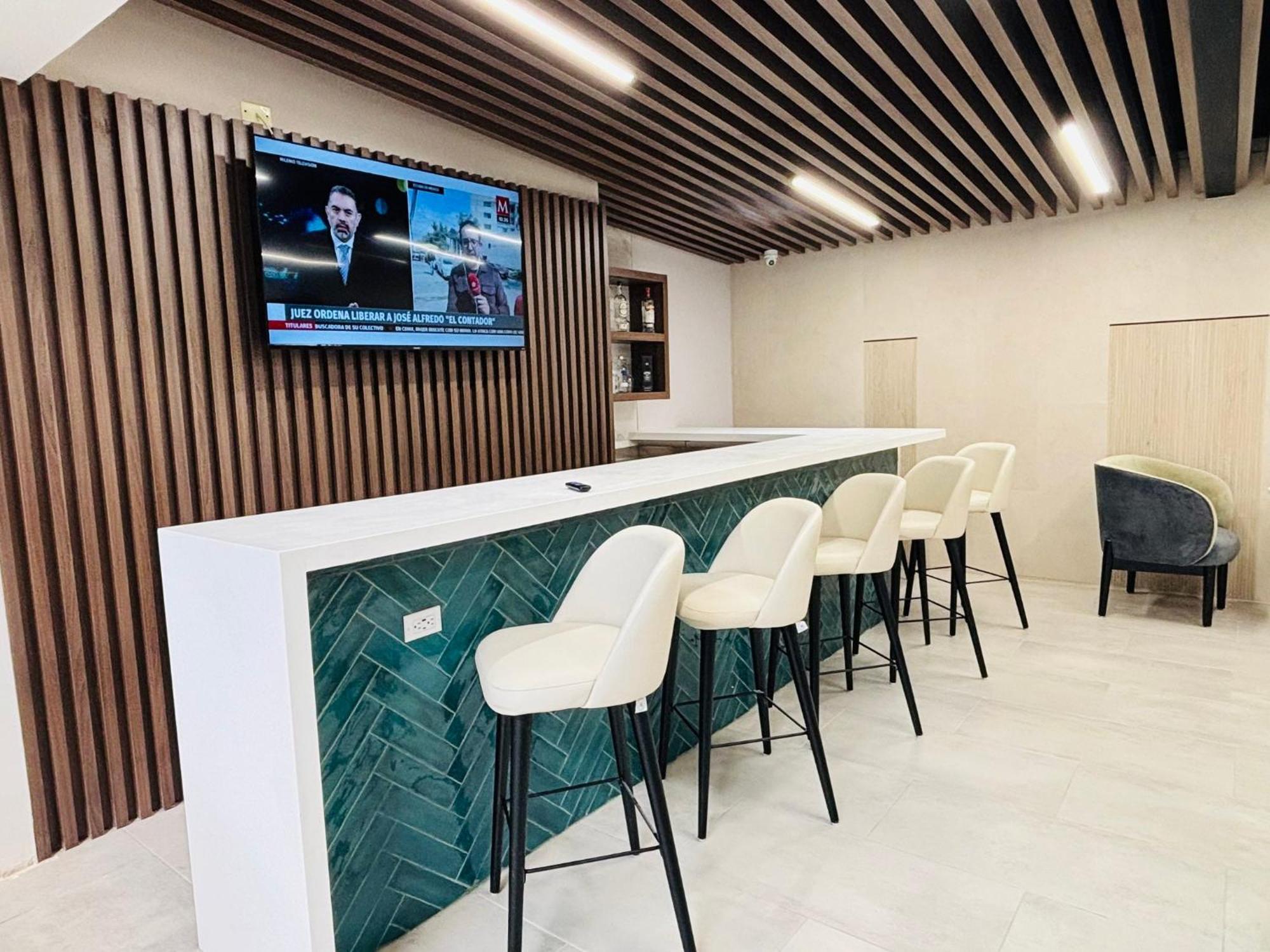 Holiday Inn Hotel & Suites Chihuahua By Ihg Buitenkant foto