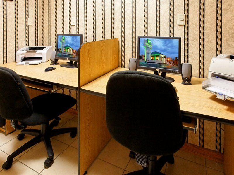 Holiday Inn Hotel & Suites Chihuahua By Ihg Buitenkant foto